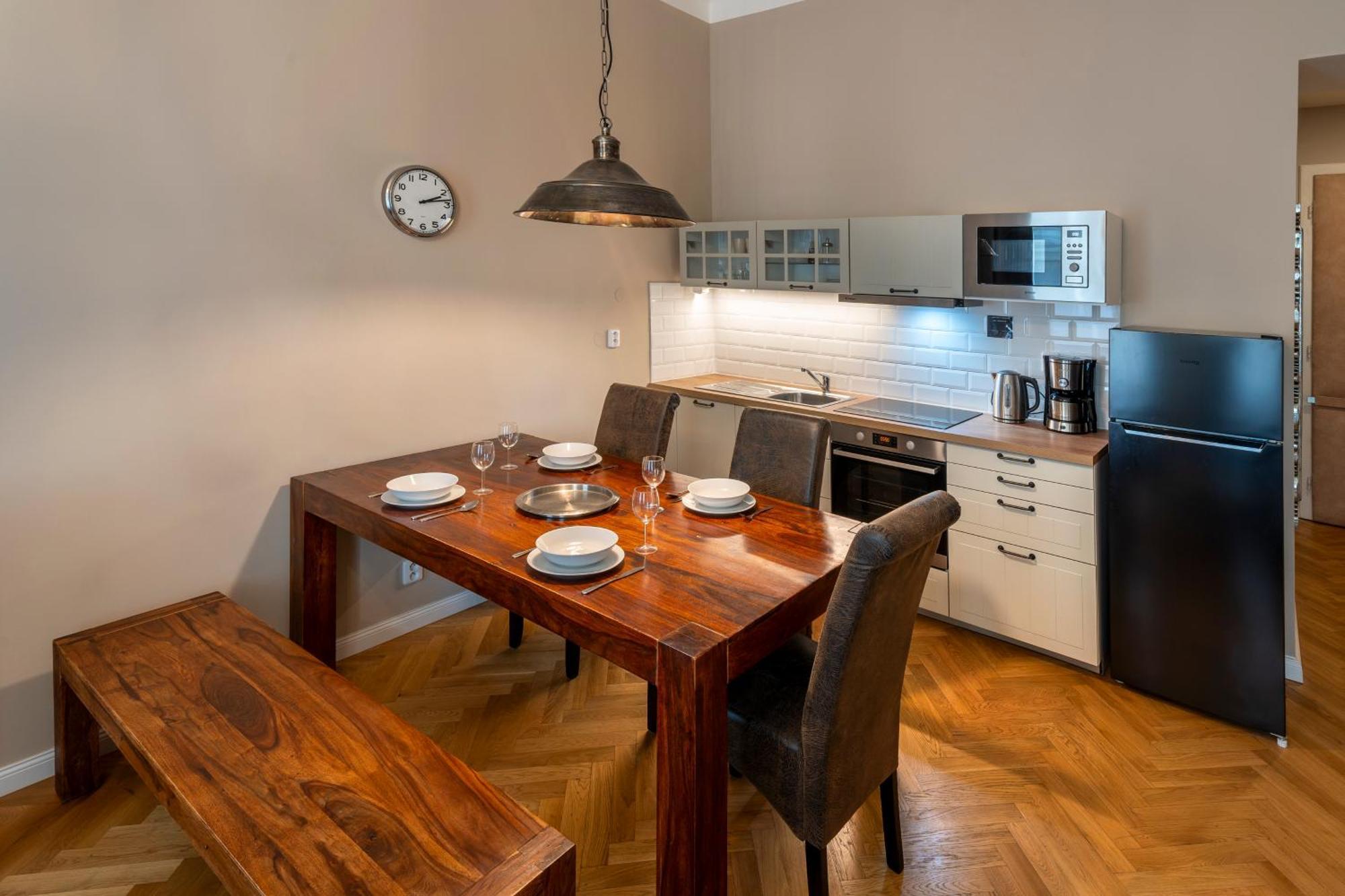 Apart Hotel Zborovska 布拉格 外观 照片