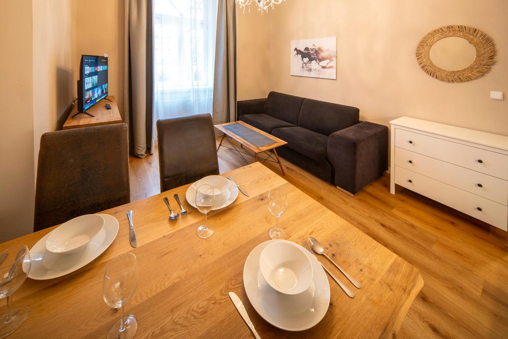 Apart Hotel Zborovska 布拉格 外观 照片