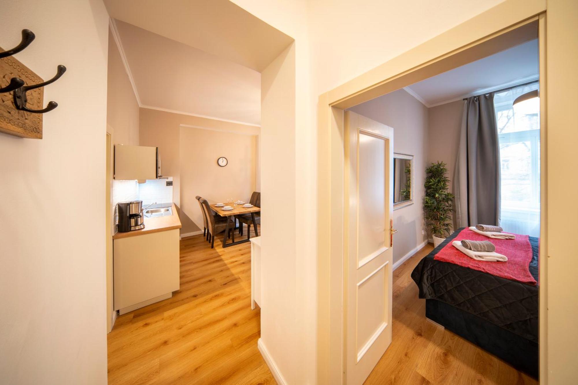 Apart Hotel Zborovska 布拉格 外观 照片
